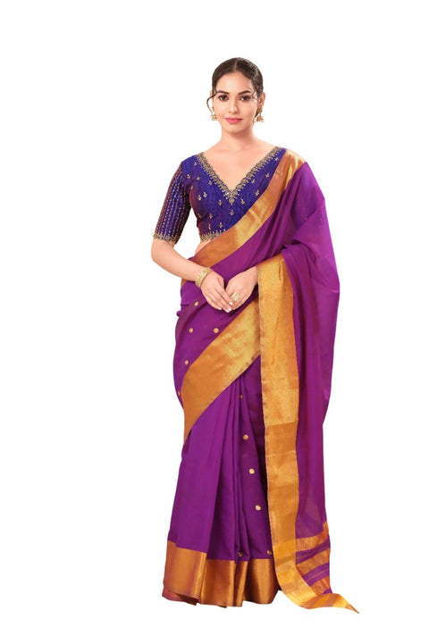 Women's Brocade Padded Back