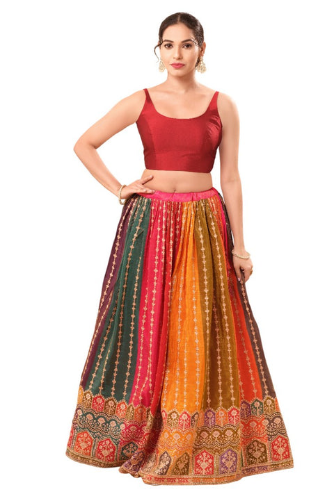 Women's Brocade Padded Back